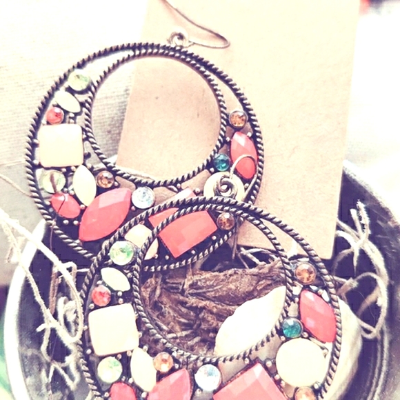 Summer Punch bangle hoop earrings - Picture 3 of 4